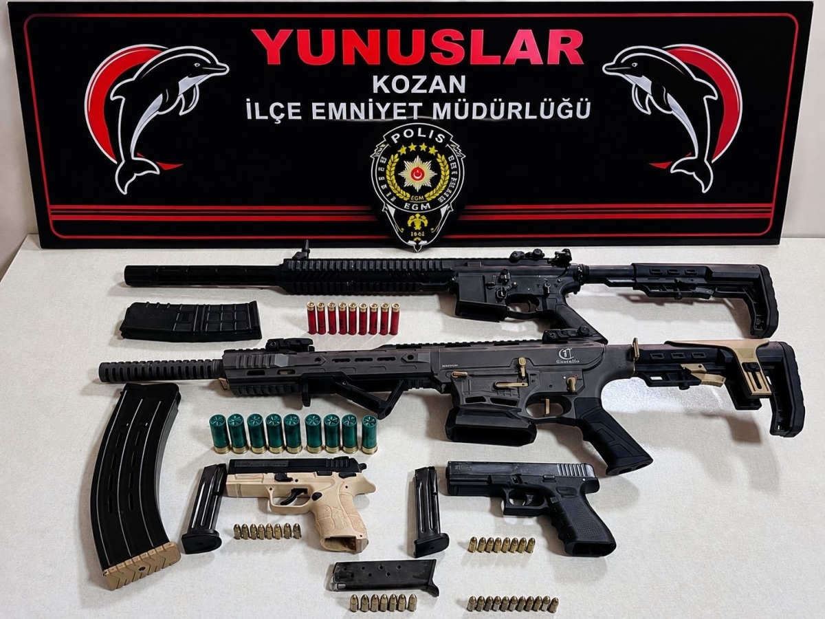 Adana polisi silah ele geçirdi
